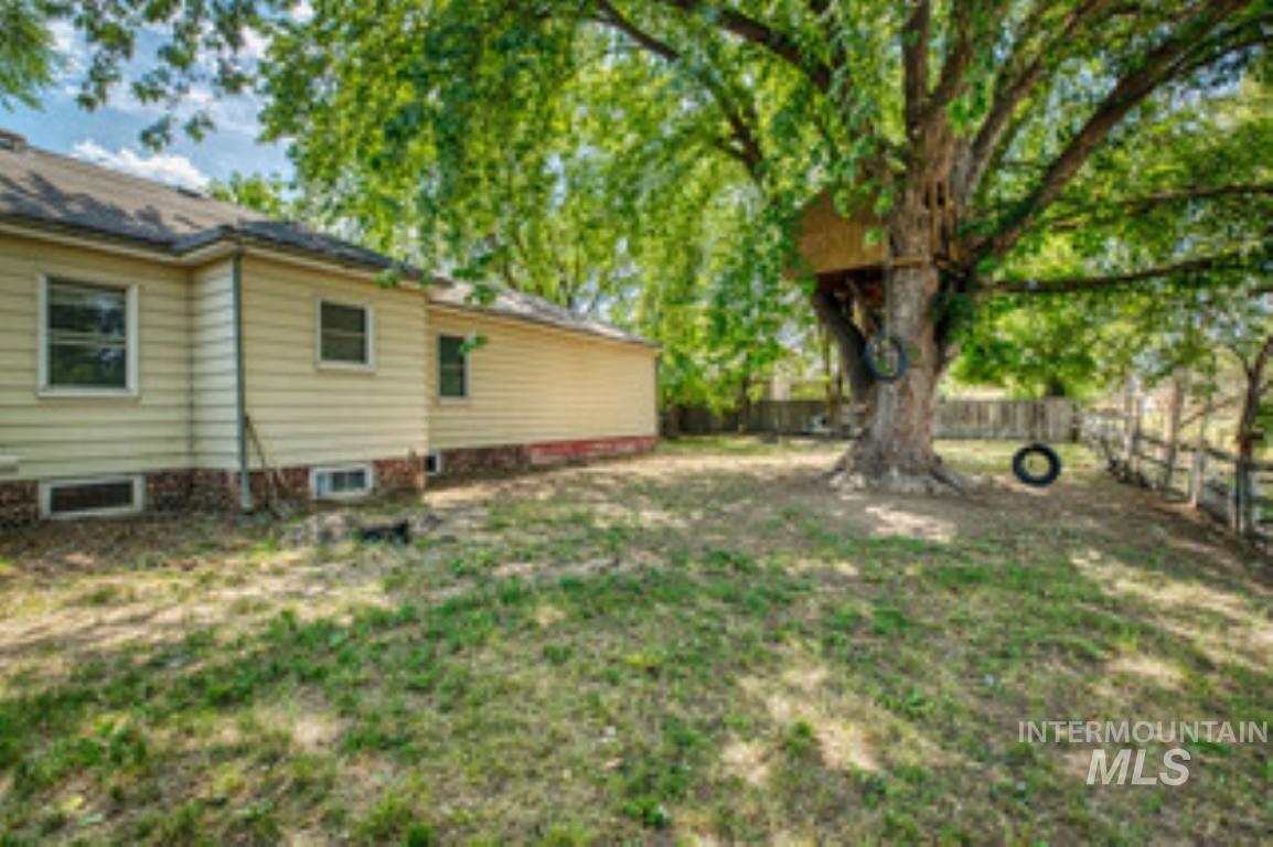 1119 North Eagle Road Eagle, ID 83616 - Photo 10 of 26