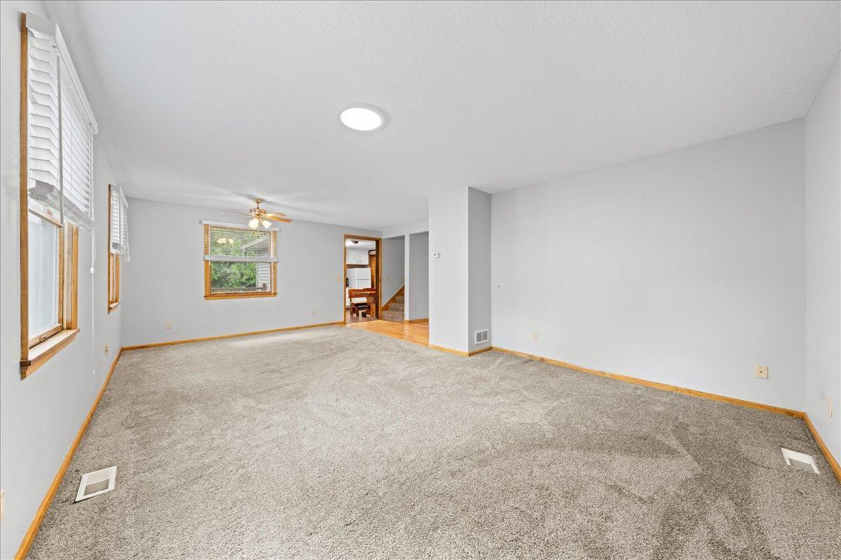 28110 Old Towne Road Chisago City, MN 55013 - Photo 7 of 45