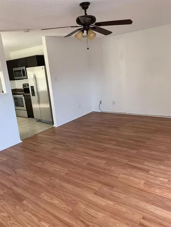 $2,100 | 2701 Woodlake Parkway, Little Elm, TX 75068