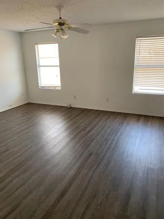 $2,100 | 2701 Woodlake Parkway, Little Elm, TX 75068