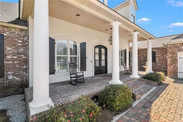 $799,000 | 917 Great Southern Drive, Abita Springs, LA 70420