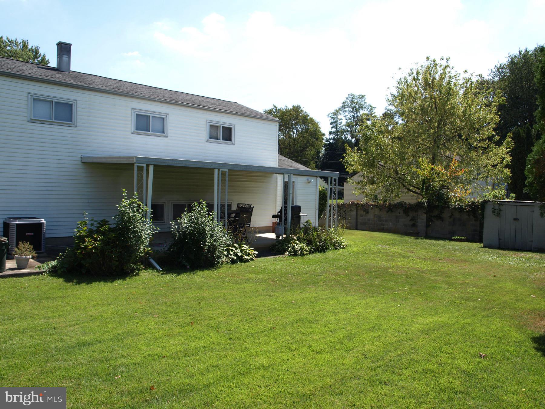 19 Amsterdam Road Hamilton, NJ 08620 - Photo 14 of 16 Spacious Yard