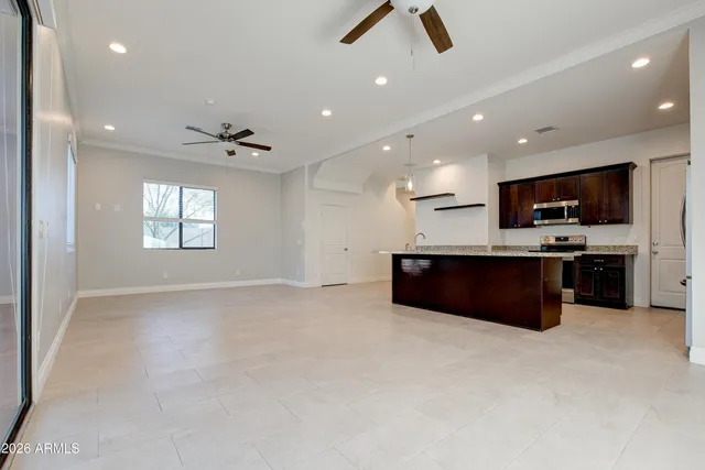 $2,699 | 16075 North 30th Street, Phoenix, AZ 85032