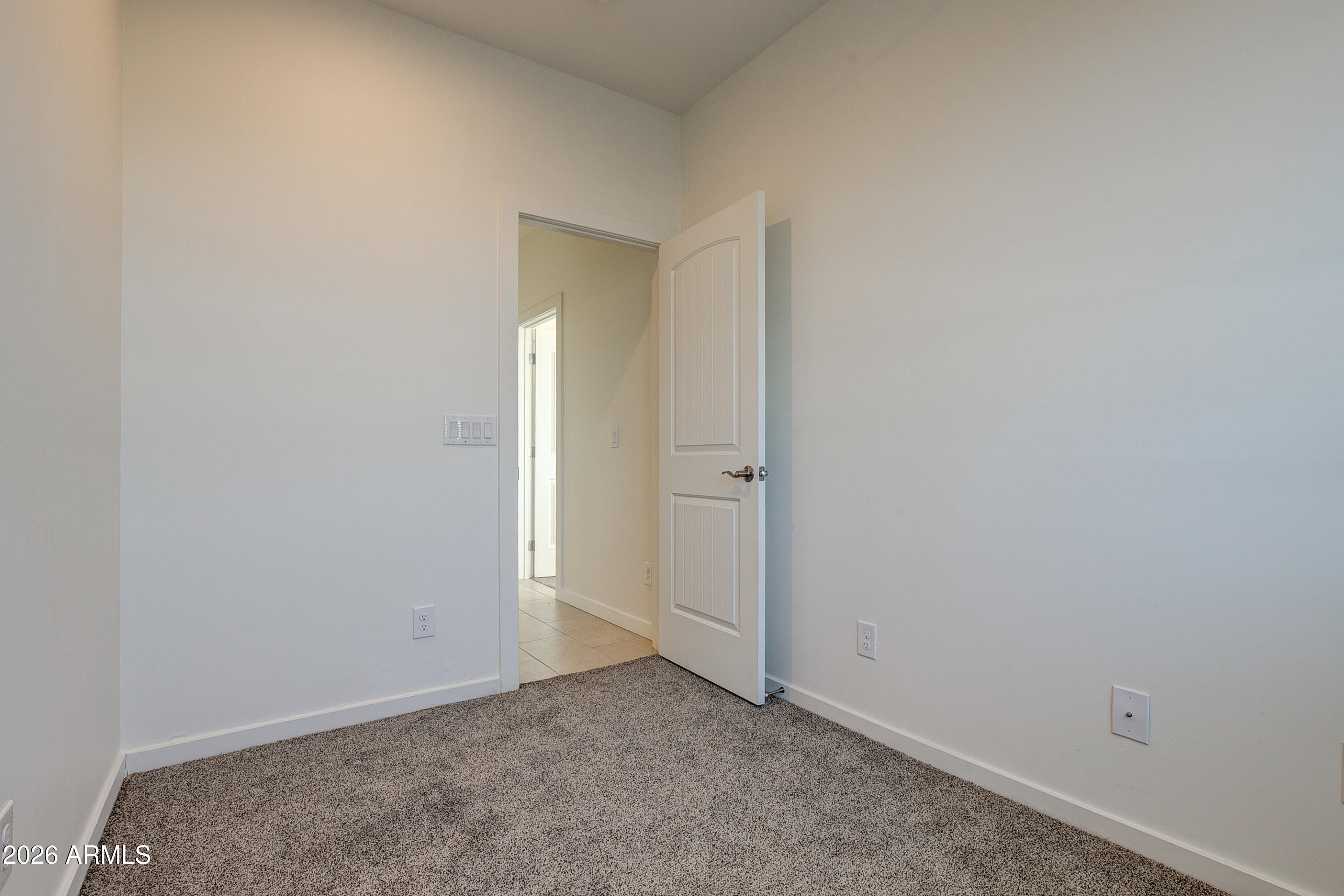 16075 North 30th Street Phoenix, AZ 85032 - Photo 29 of 41 a view of an empty room