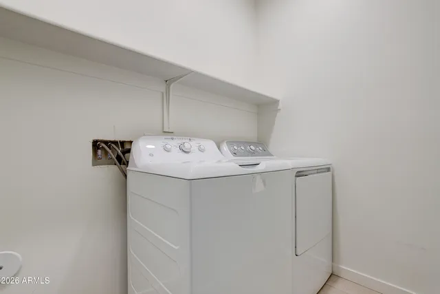 $2,699 | 16075 North 30th Street, Phoenix, AZ 85032