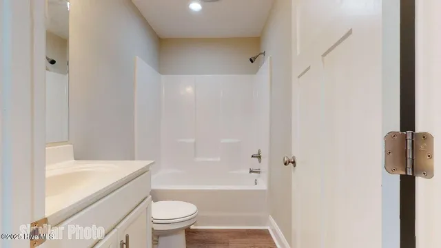 $289,000 | 313 Starky Drive, Richlands, NC 28574