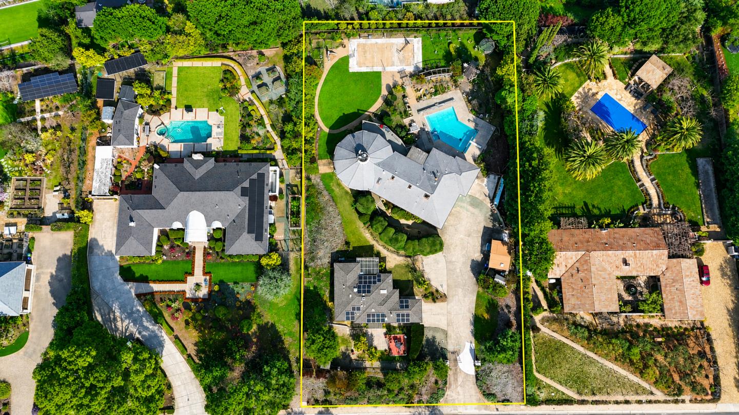 300 Ridgeway Road Woodside, CA 94062 - Photo 41 of 42