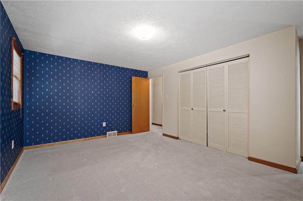 154 North Jamestown Road Coraopolis, PA 15108 - Photo 17 of 25 a view of empty room