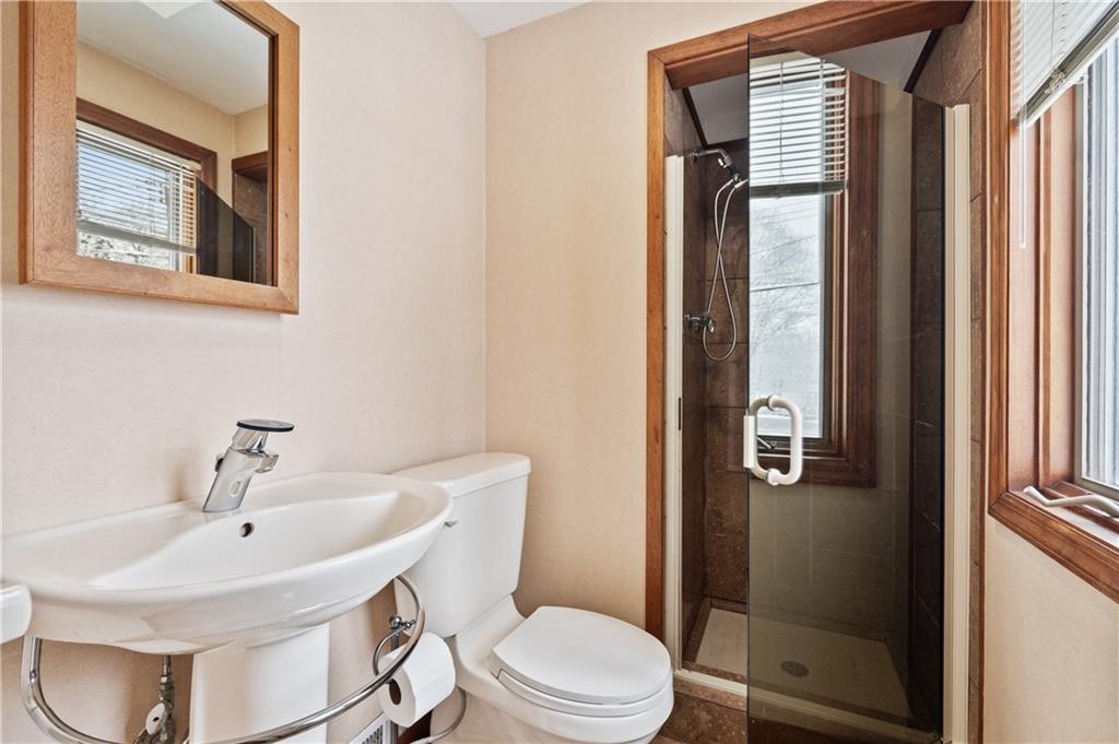 154 North Jamestown Road Coraopolis, PA 15108 - Photo 18 of 25 a bathroom with a sink toilet and shower