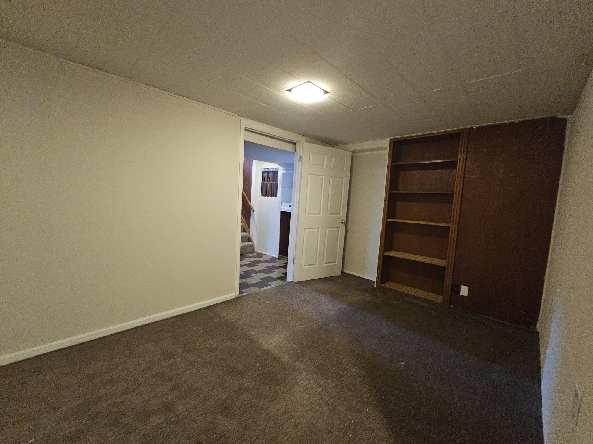 3612 Beach Street Rockford, IL 61108 - Photo 20 of 24 a view of an empty room with closet area