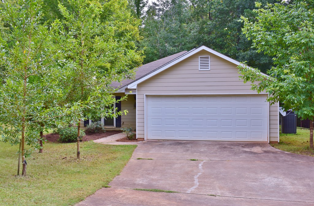 1049 Calhoun Road Hamilton, GA 31811 - Photo 14 of 17 Gallery Image 14