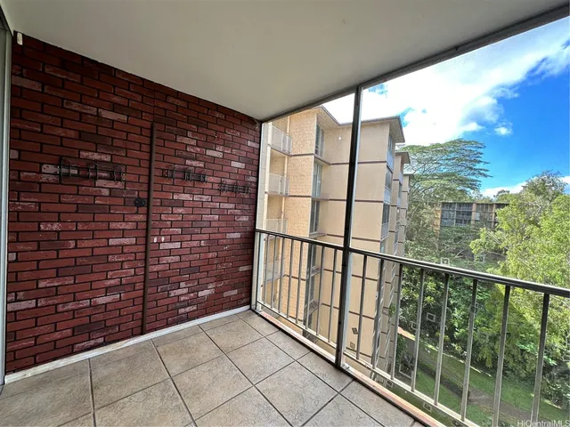$410,000 | 95-273 Waikalani Drive, Unit D1005, Mililani, HI 96789