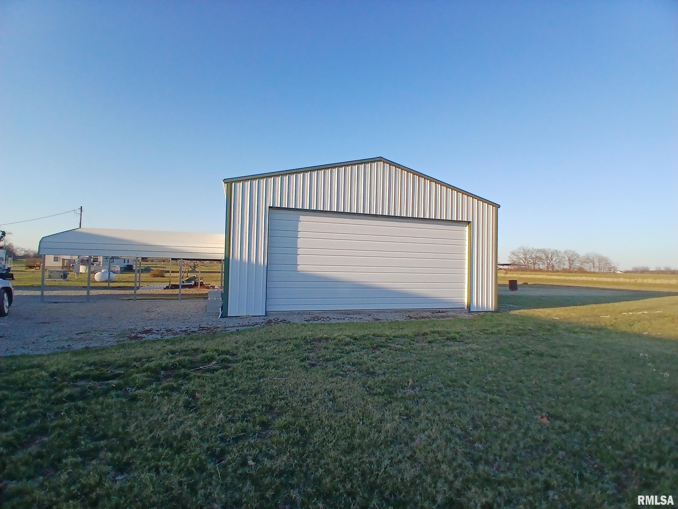 198 Briley Road Eldorado, IL 62930 - Photo 30 of 46