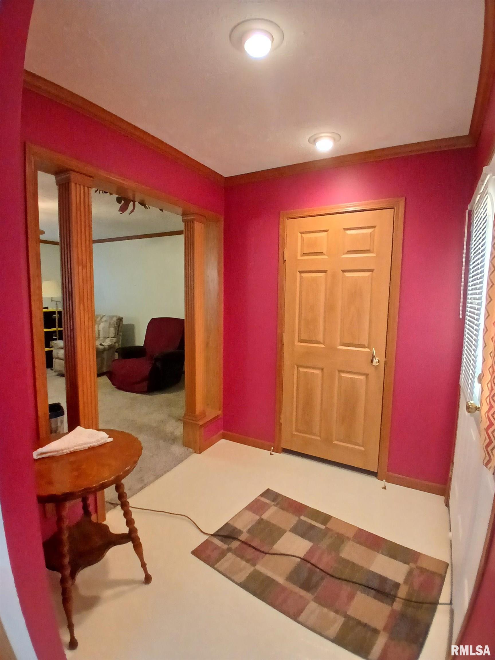 198 Briley Road Eldorado, IL 62930 - Photo 6 of 46