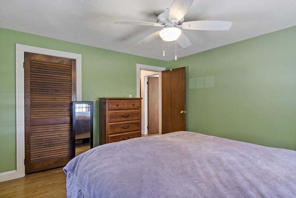 238 Lake Street Bellingham, MA 02019 - Photo 18 of 40