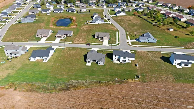 $334,900 | 1016 Bryce Circle, Ligonier, IN 46767