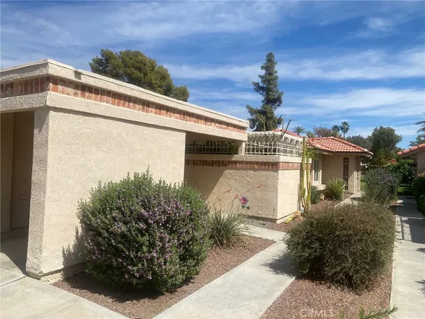 $380,000 | 49168 Eisenhower Drive, Indio, CA 92201
