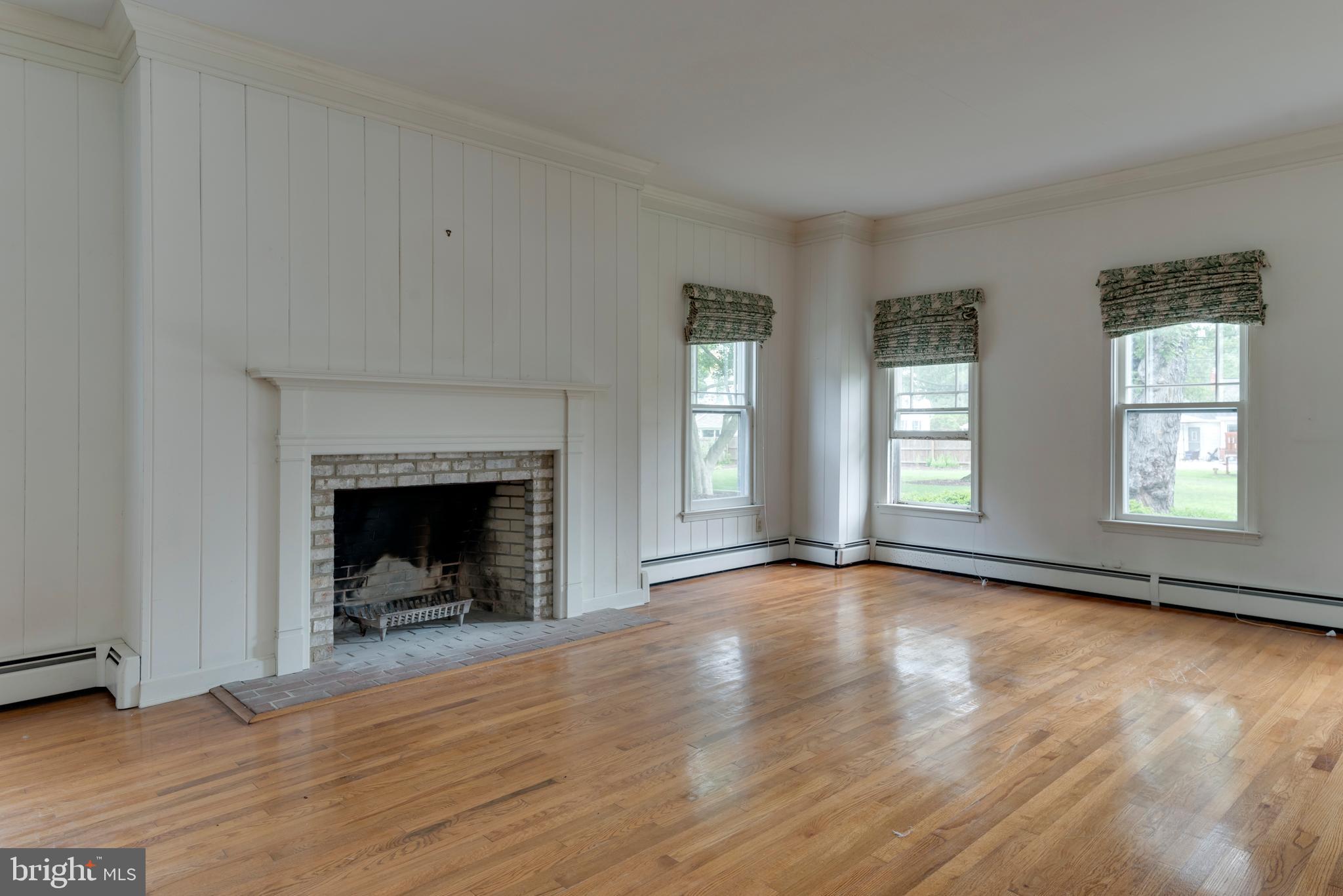 412 Ferry Point Road Annapolis, MD 21403 - Photo 19 of 34 Gallery Image 19