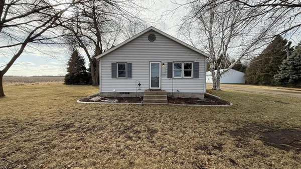 $399,000 | 2065 90th Avenue Southwest, Montevideo, MN 56265