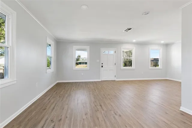 $2,400 | 157 Destrehan Drive, Destrehan, LA 70047