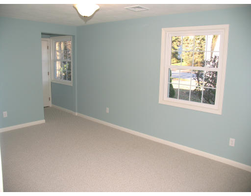 23 Richard Road Hudson, MA 01749 - Photo 17 of 20 Gallery Image 17
