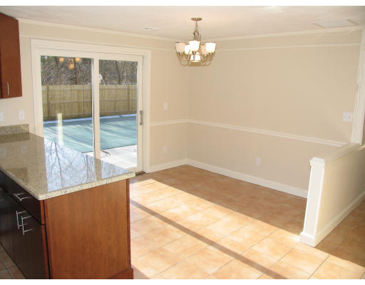 23 Richard Road Hudson, MA 01749 - Photo 3 of 20 Gallery Image 3