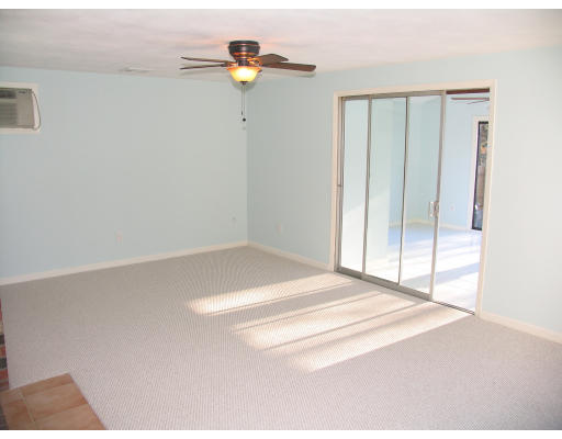23 Richard Road Hudson, MA 01749 - Photo 5 of 20 Gallery Image 5