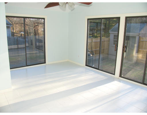 23 Richard Road Hudson, MA 01749 - Photo 10 of 20 Gallery Image 10