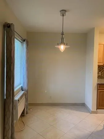 $1,600 | 120 Northeast 10th Avenue, Unit 1, Hallandale Beach, FL 33009