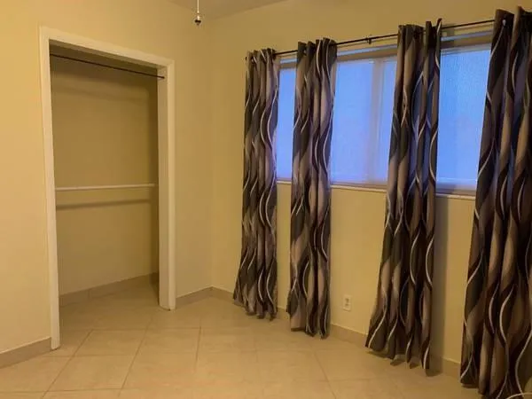 $1,600 | 120 Northeast 10th Avenue, Unit 1, Hallandale Beach, FL 33009
