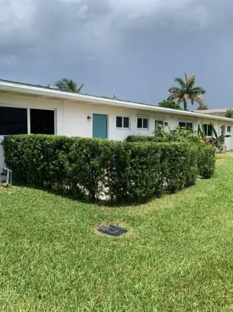 $1,600 | 120 Northeast 10th Avenue, Unit 1, Hallandale Beach, FL 33009