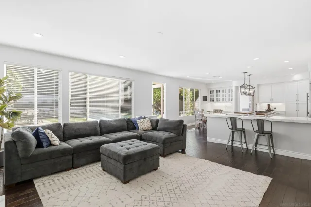 $3,425,000 | 13367 Wyngate Point, San Diego, CA 92130