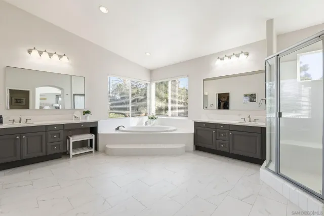 $3,425,000 | 13367 Wyngate Point, San Diego, CA 92130