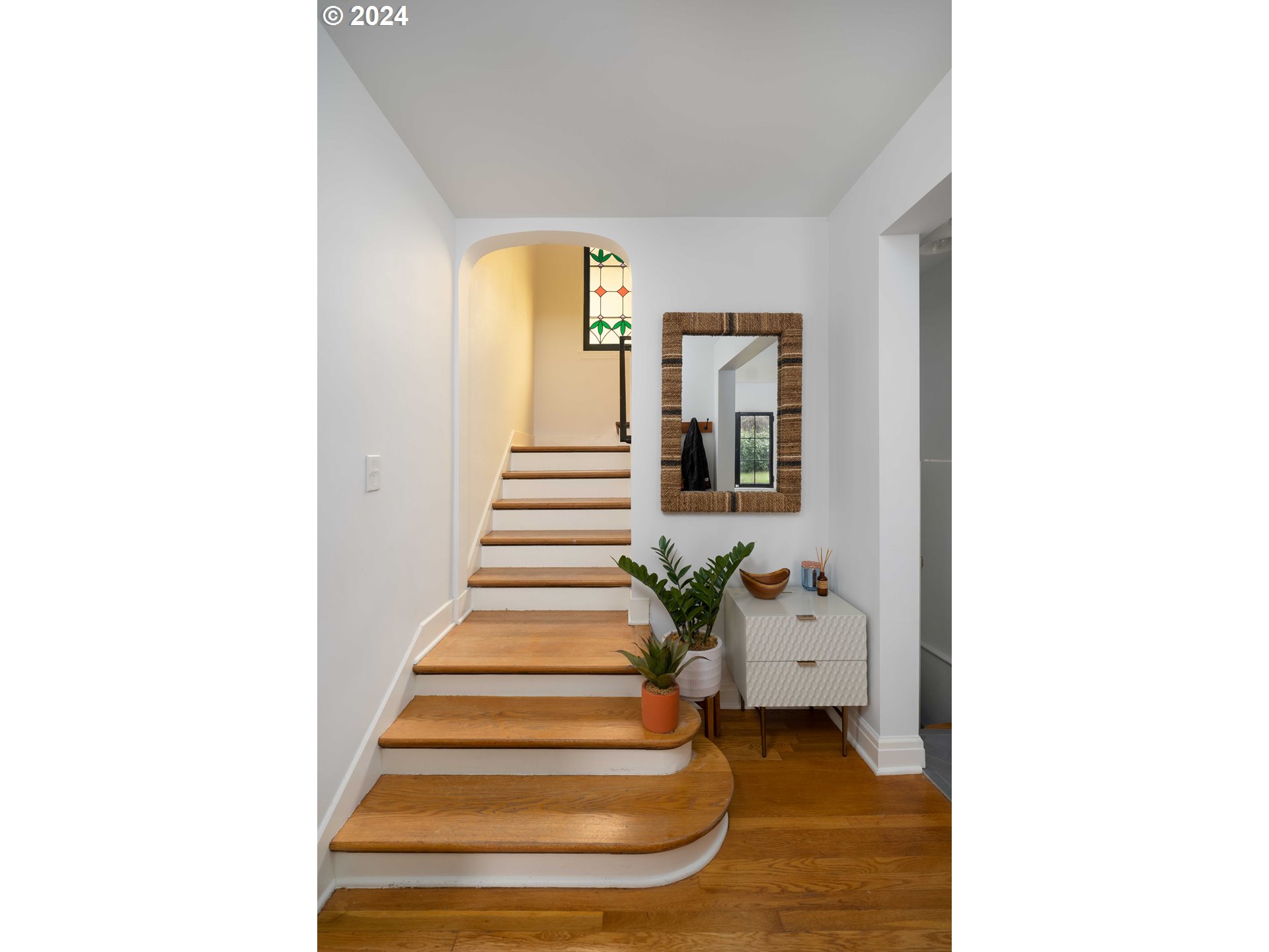1826 Southwest Myrtle Street Portland, OR 97201 - Photo 22 of 42 Staircase