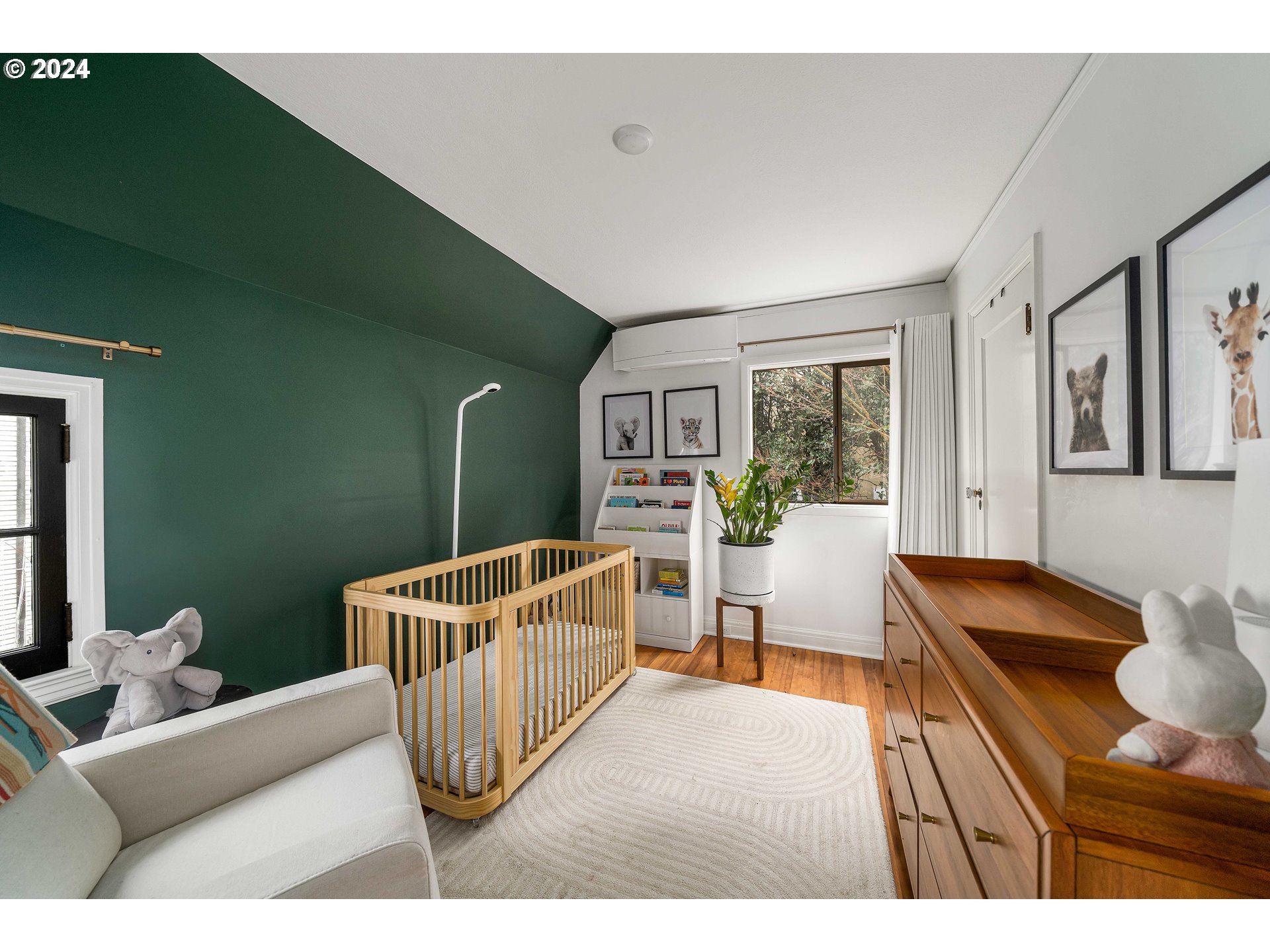 1826 Southwest Myrtle Street Portland, OR 97201 - Photo 32 of 42 Bedroom