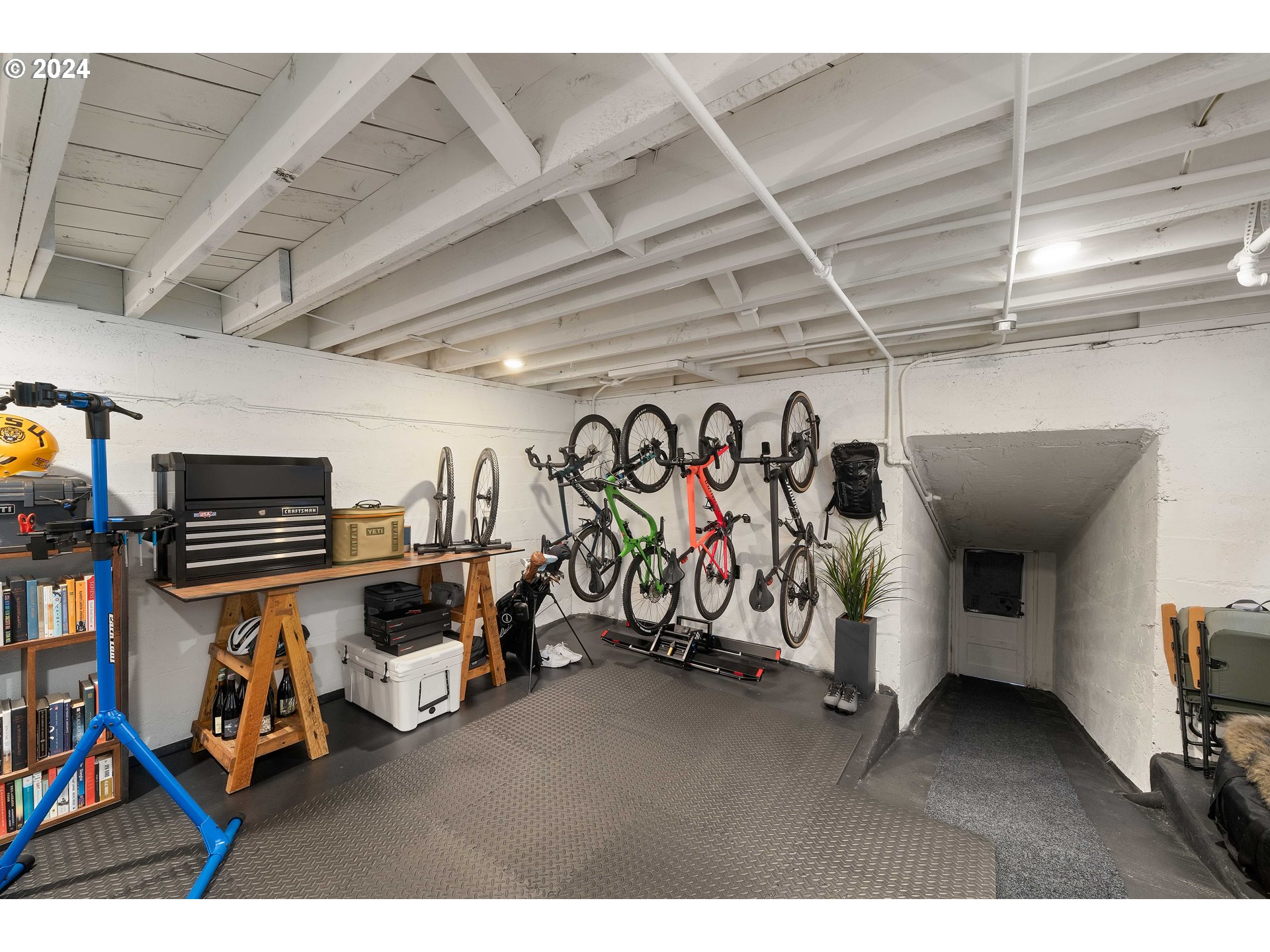 1826 Southwest Myrtle Street Portland, OR 97201 - Photo 37 of 42 Basement
