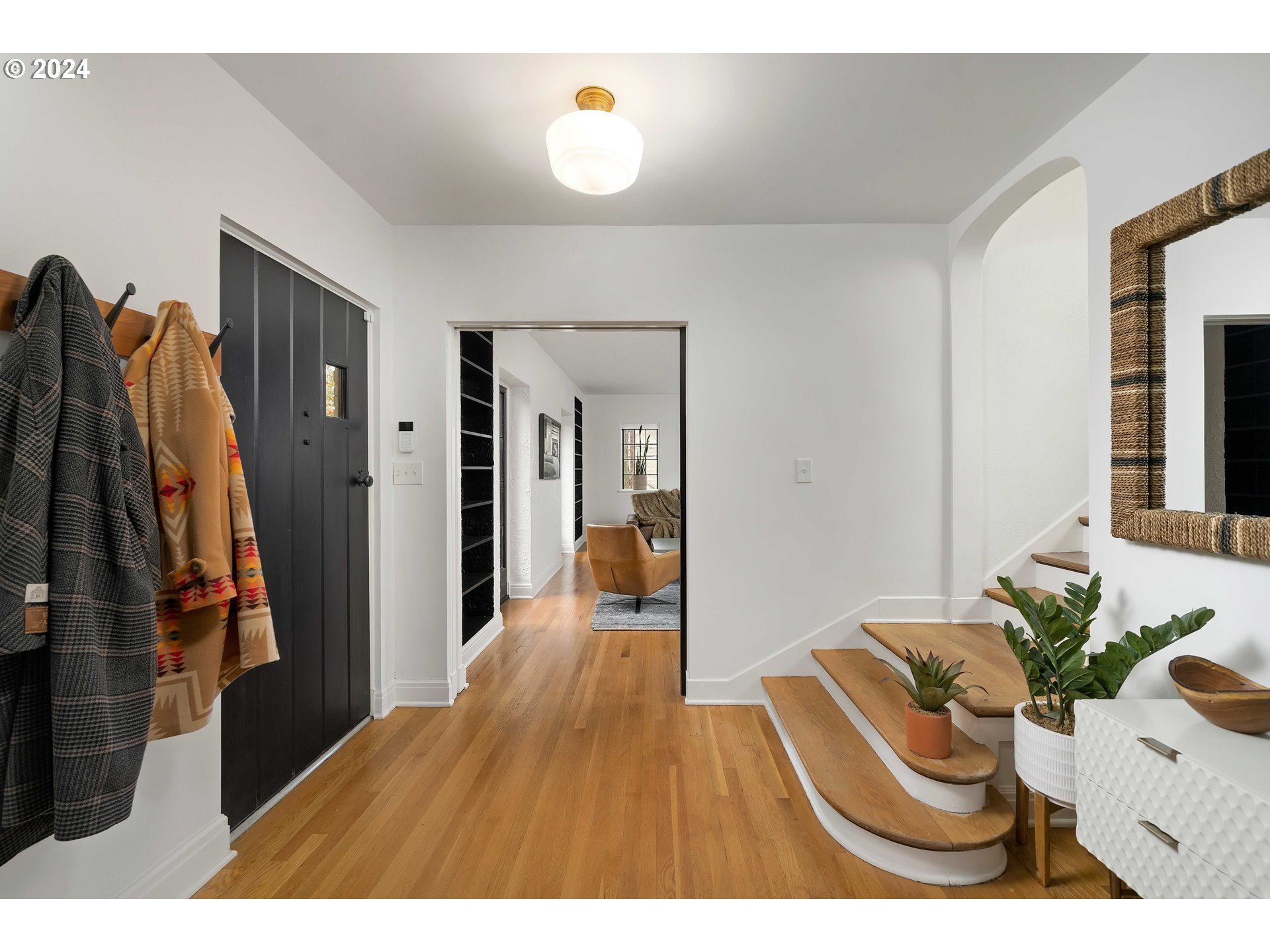 Entrance/Foyer