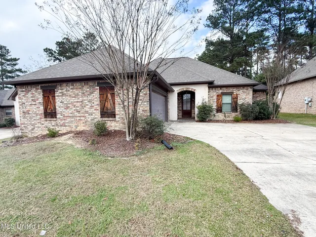 $289,900 | 961 Willow Grande Circle, Brandon, MS 39047