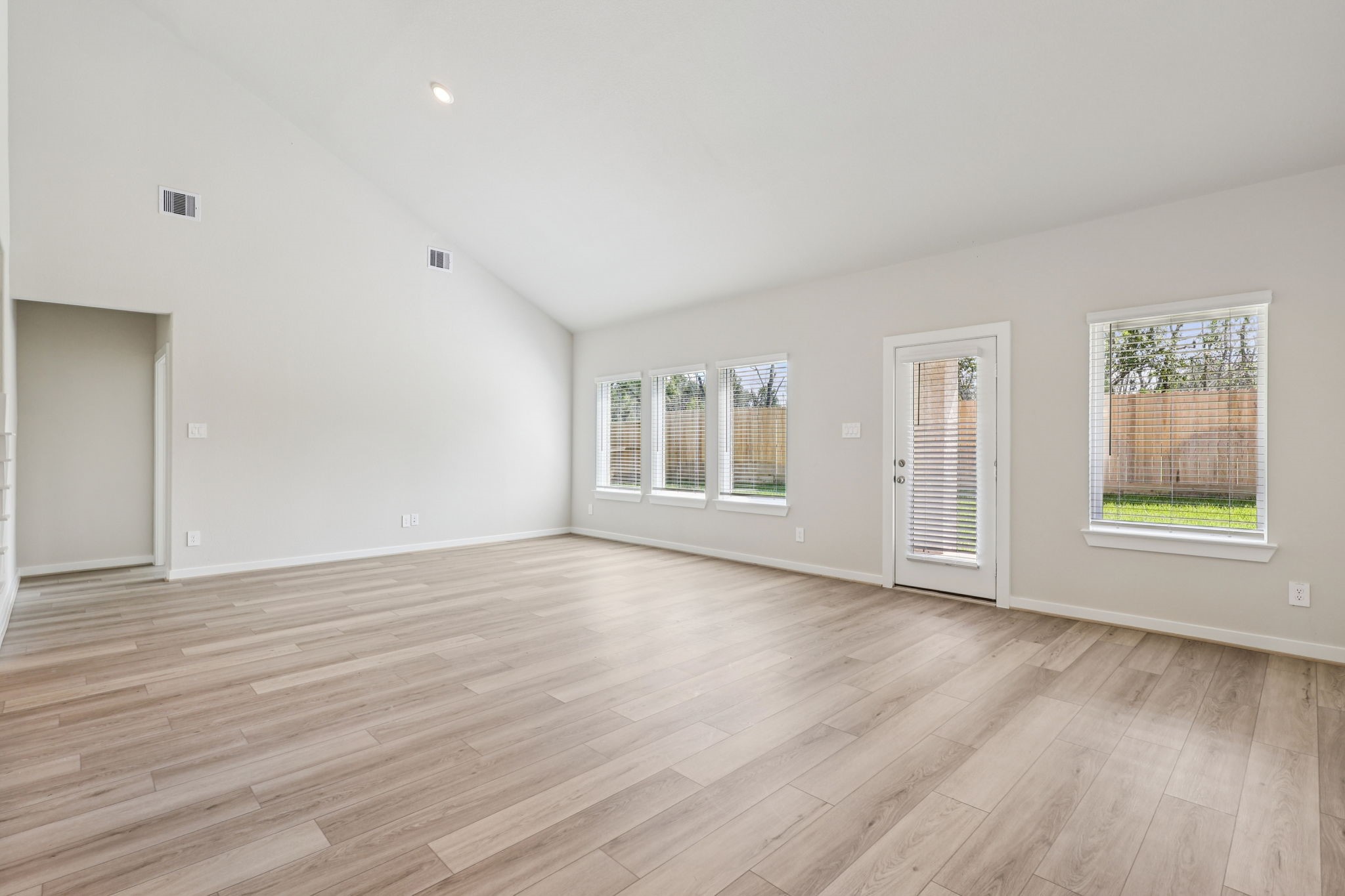 5403 Kingdom Heights Boulevard Rosenberg, TX 77471 - Photo 17 of 41