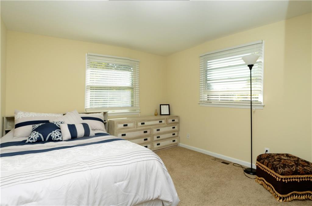 7454 Harcourt Road Indianapolis, IN 46260 - Photo 17 of 25 Gallery Image 17