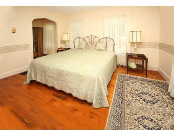 48 Thompson Street Springfield, MA 01109 - Photo 11 of 17 Gallery Image 11