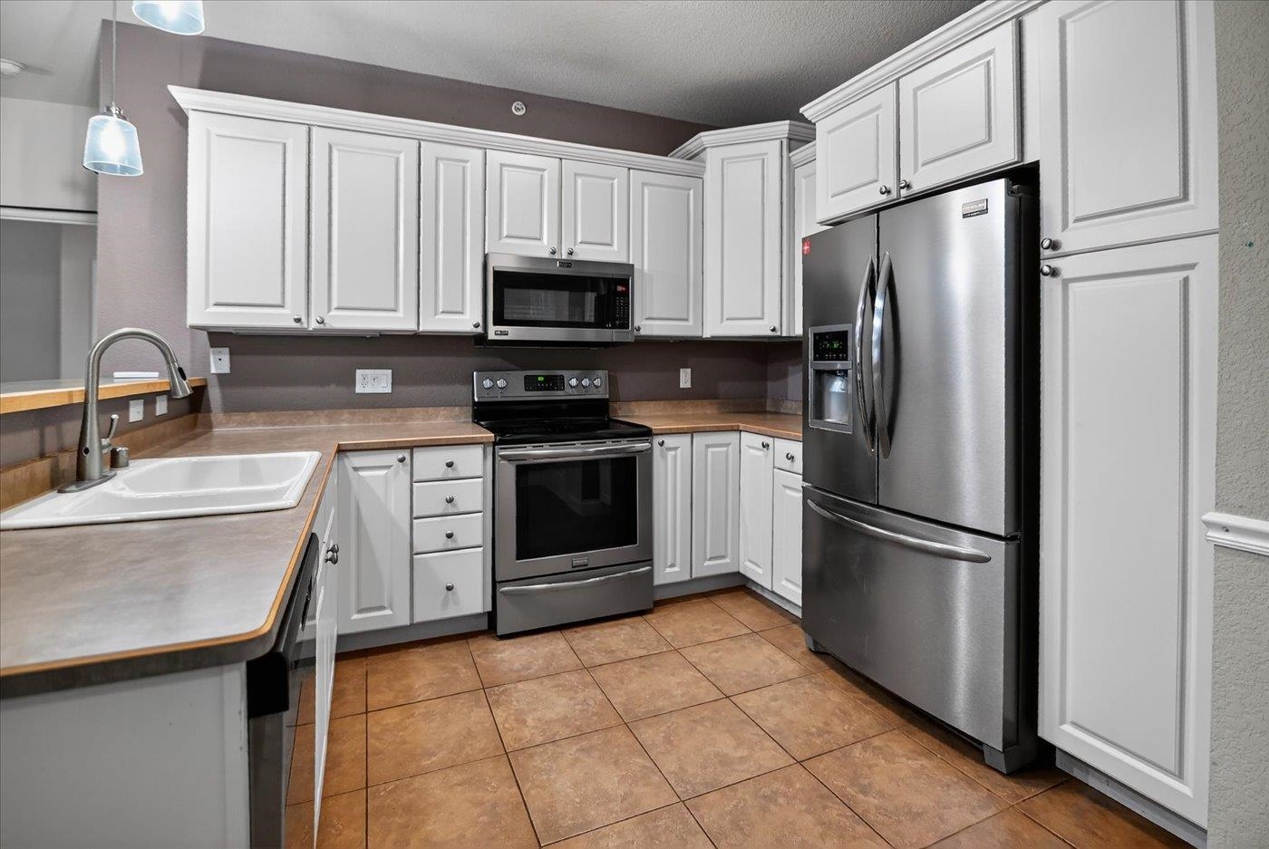 1300 School Street, Unit 207 Sun Prairie, WI 53590 - Photo 4 of 36