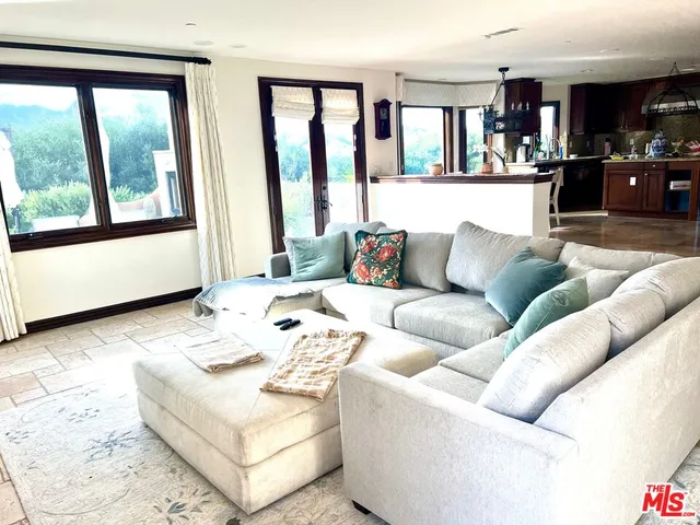 $3,499,000 | 435 Woodbluff Road, Calabasas, CA 91302