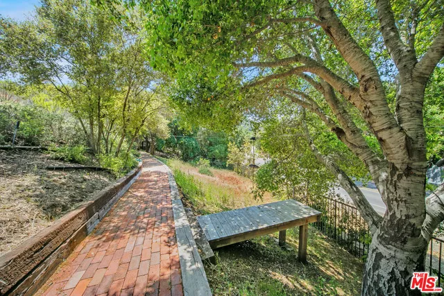 $3,499,000 | 435 Woodbluff Road, Calabasas, CA 91302