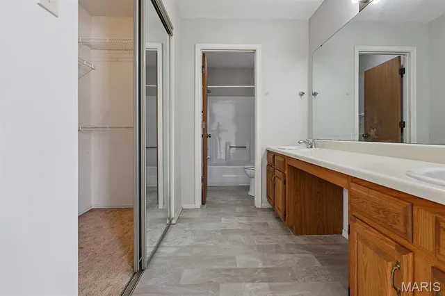 $290,000 | 4227 River Oaks Drive, Florissant, MO 63034