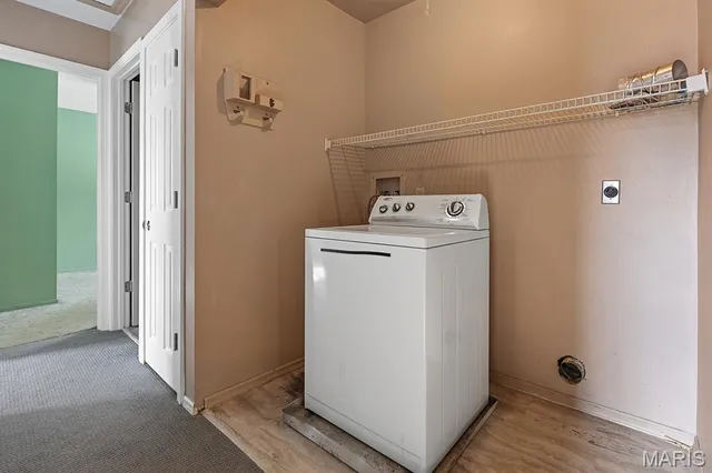 $290,000 | 4227 River Oaks Drive, Florissant, MO 63034