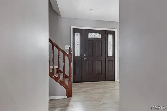 $290,000 | 4227 River Oaks Drive, Florissant, MO 63034