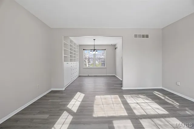 $290,000 | 4227 River Oaks Drive, Florissant, MO 63034