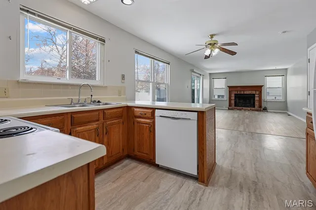 $290,000 | 4227 River Oaks Drive, Florissant, MO 63034