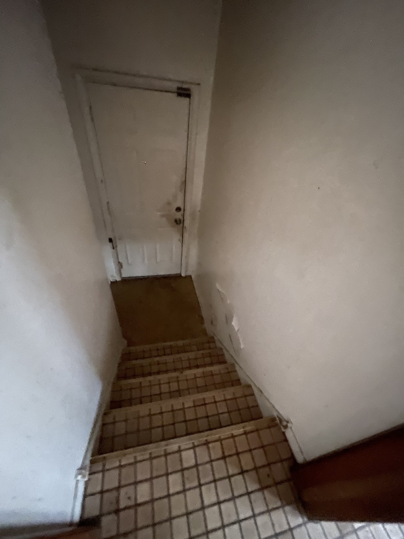 210 Calumet Boulevard Harvey, IL 60426 - Photo 11 of 23